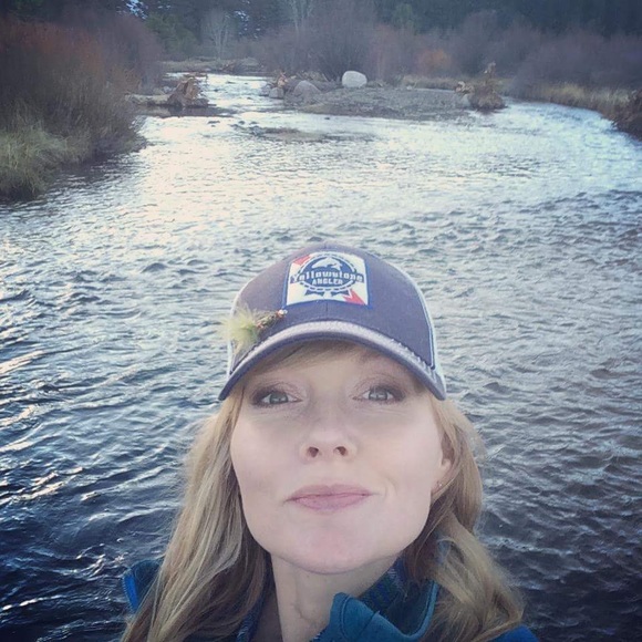 Meet your Posher, Kelly - Picture 2 of 2